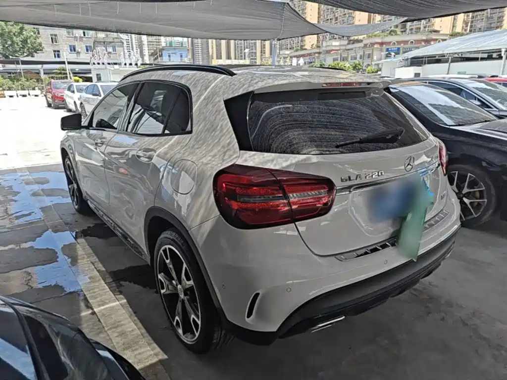 Mercedes-Benz GLA — миниатюра 5