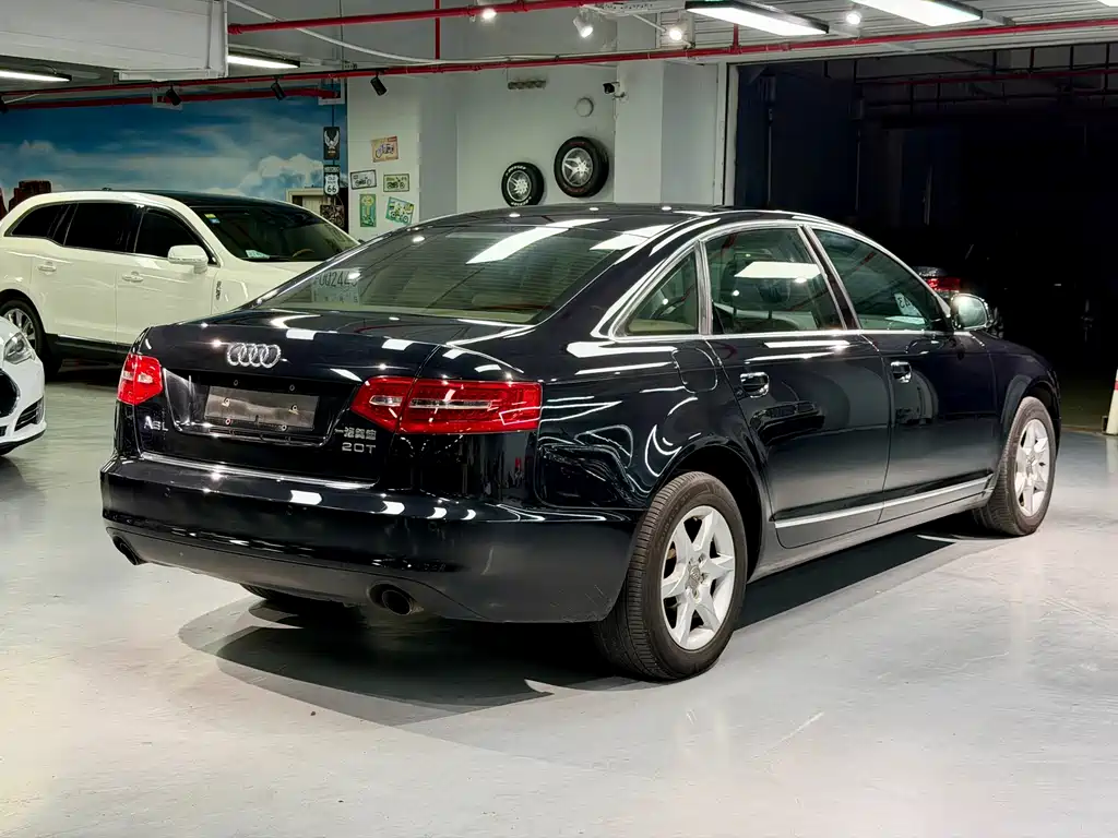 Audi A6L 2011 2.0 TFSI AT