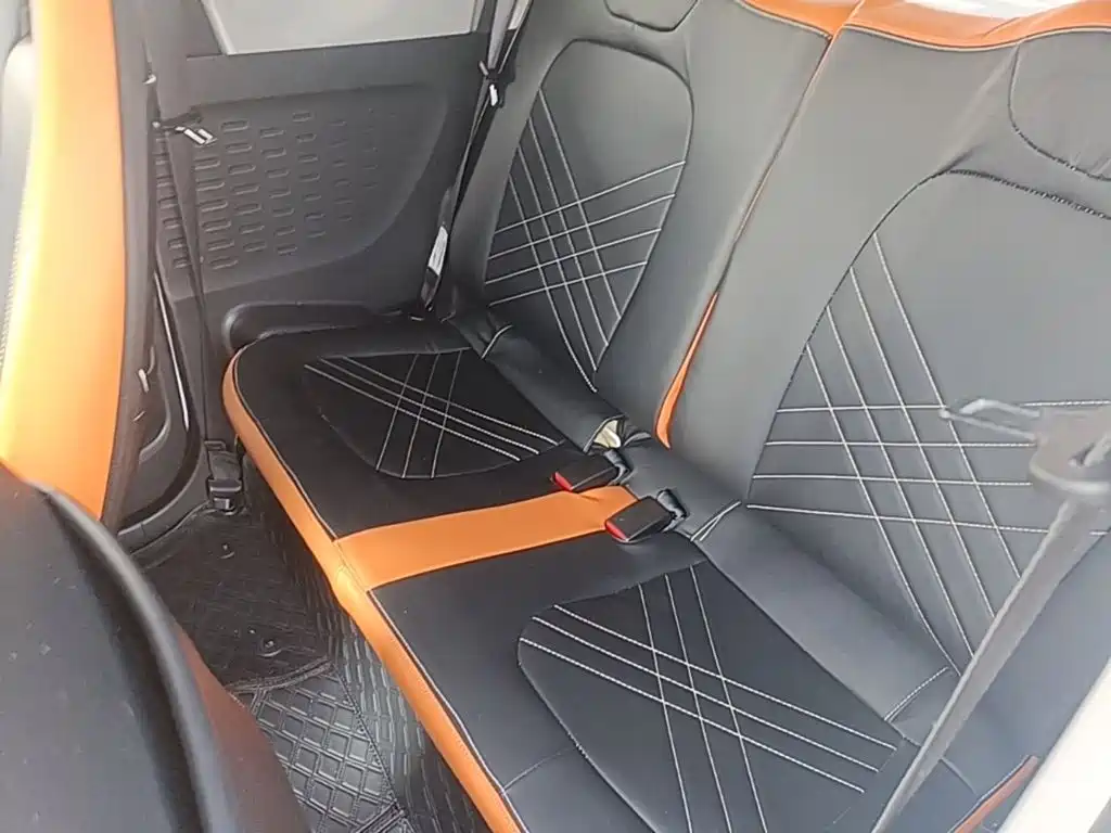 Wuling MINIEV — миниатюра 17