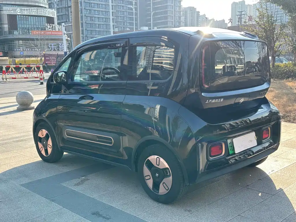 BAOJUN KIWI EV