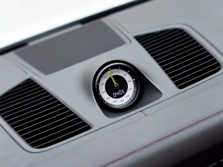 Porsche Cayenne Hybrid — миниатюра 19
