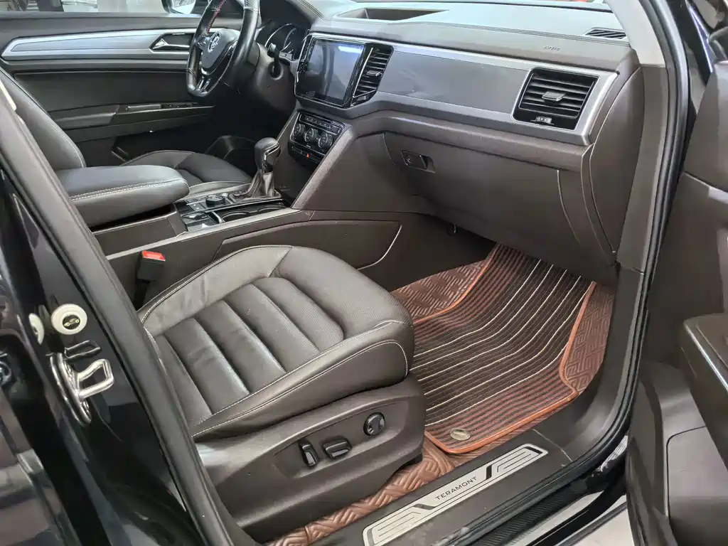 Volkswagen Teramont — миниатюра 12