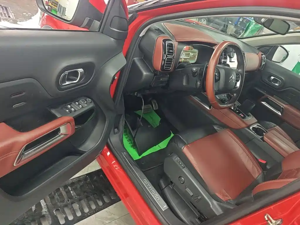 Citroen C5 AIRCROSS — миниатюра 16