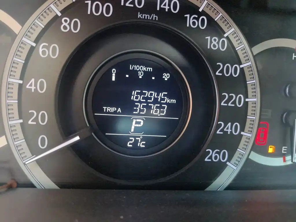 Honda Accord — миниатюра 8