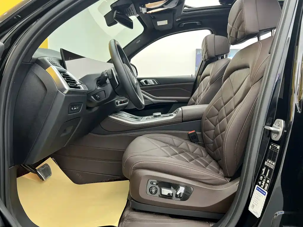 BMW X5 — миниатюра 22