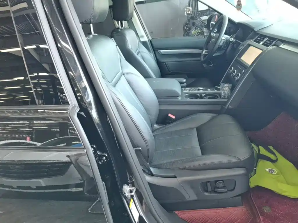 Land Rover Discovery — миниатюра 25