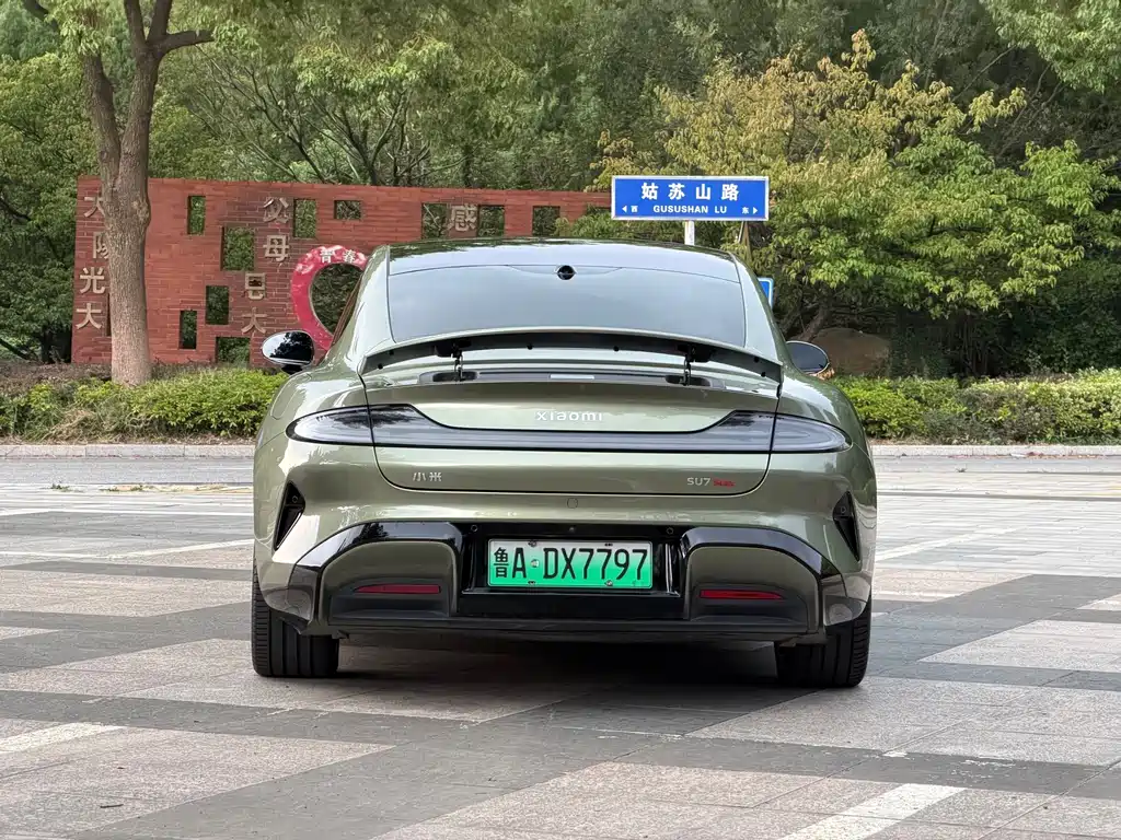 Xiaomi SU7 — миниатюра 5