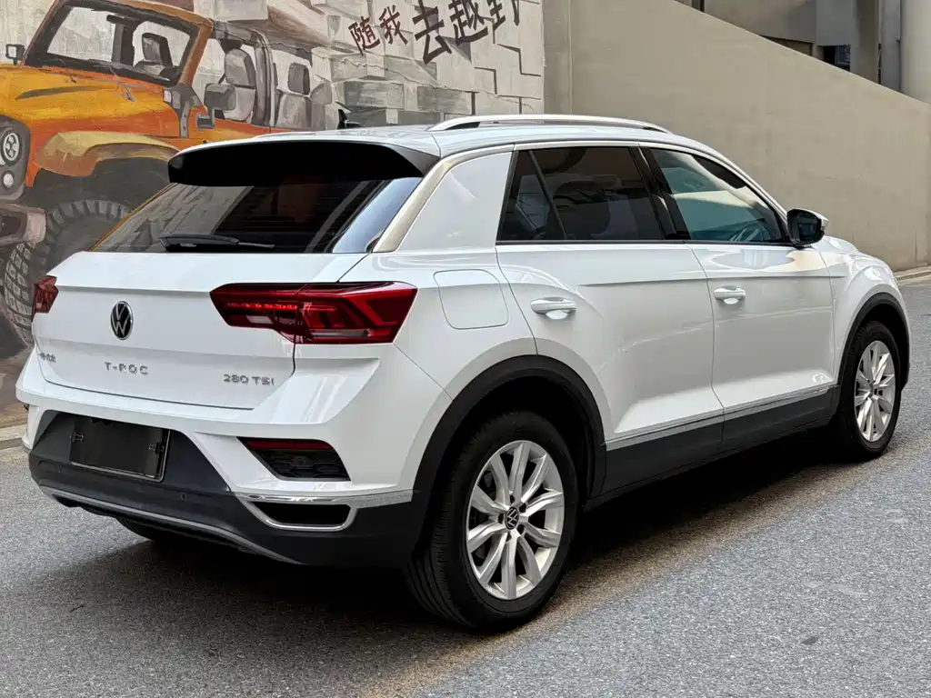 Volkswagen T-Roc — миниатюра 4