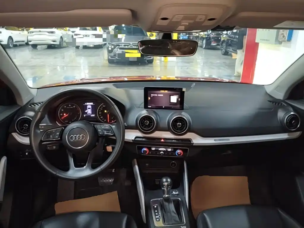 Audi Q2L — миниатюра 10