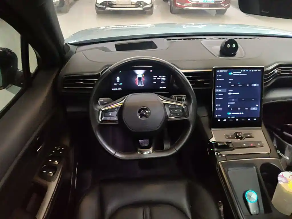 NIO ES6 — миниатюра 11