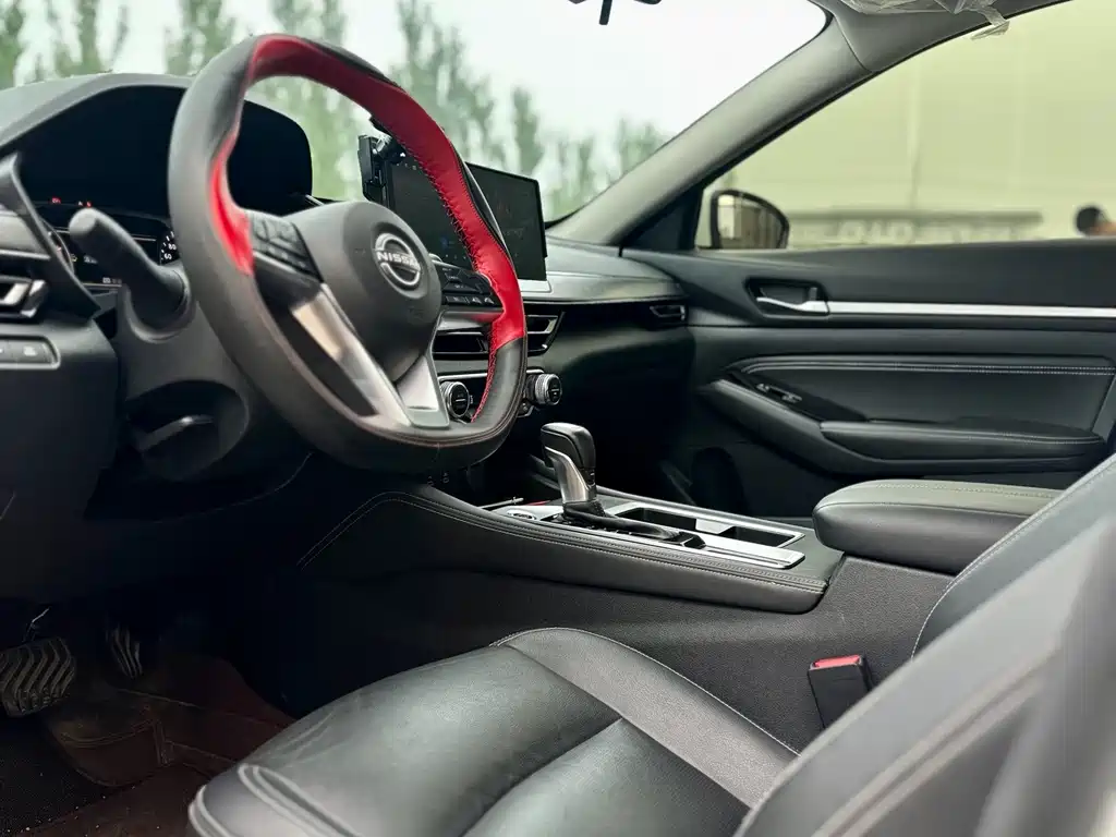 Nissan Teana — миниатюра 7