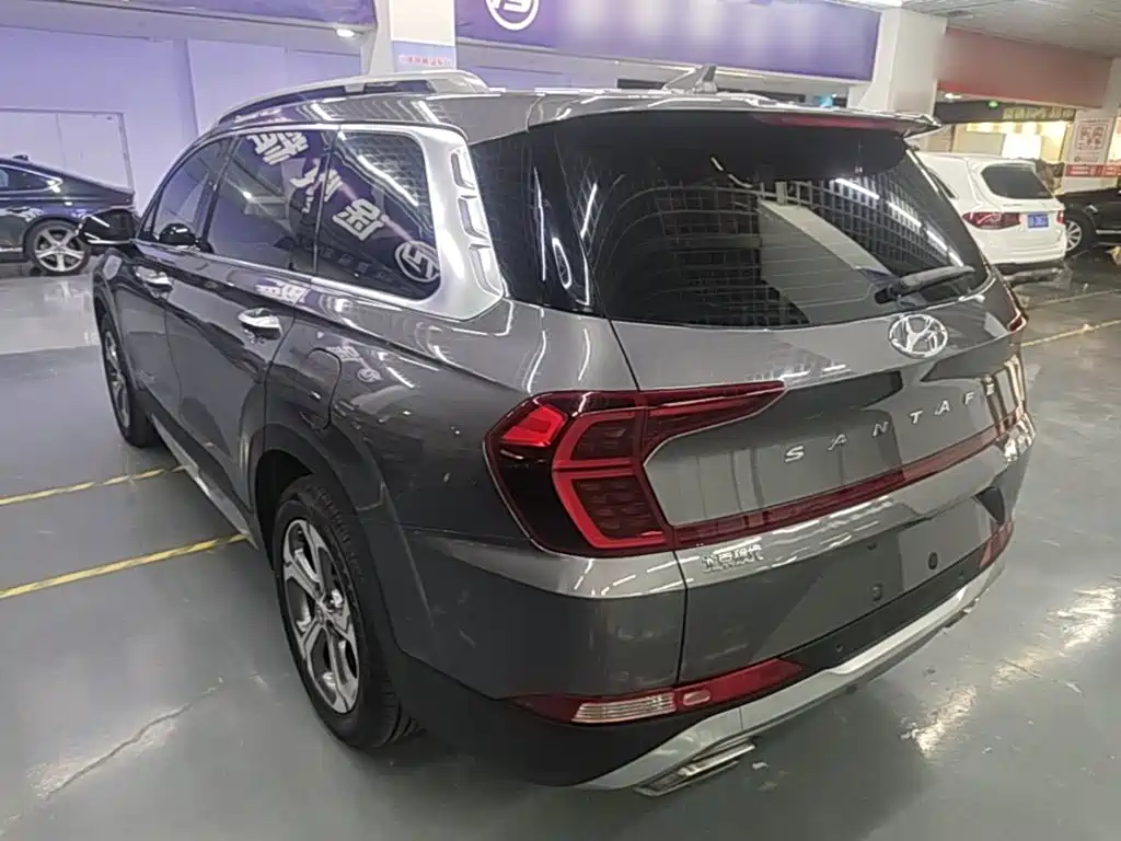 Hyundai Santa Fe — миниатюра 5
