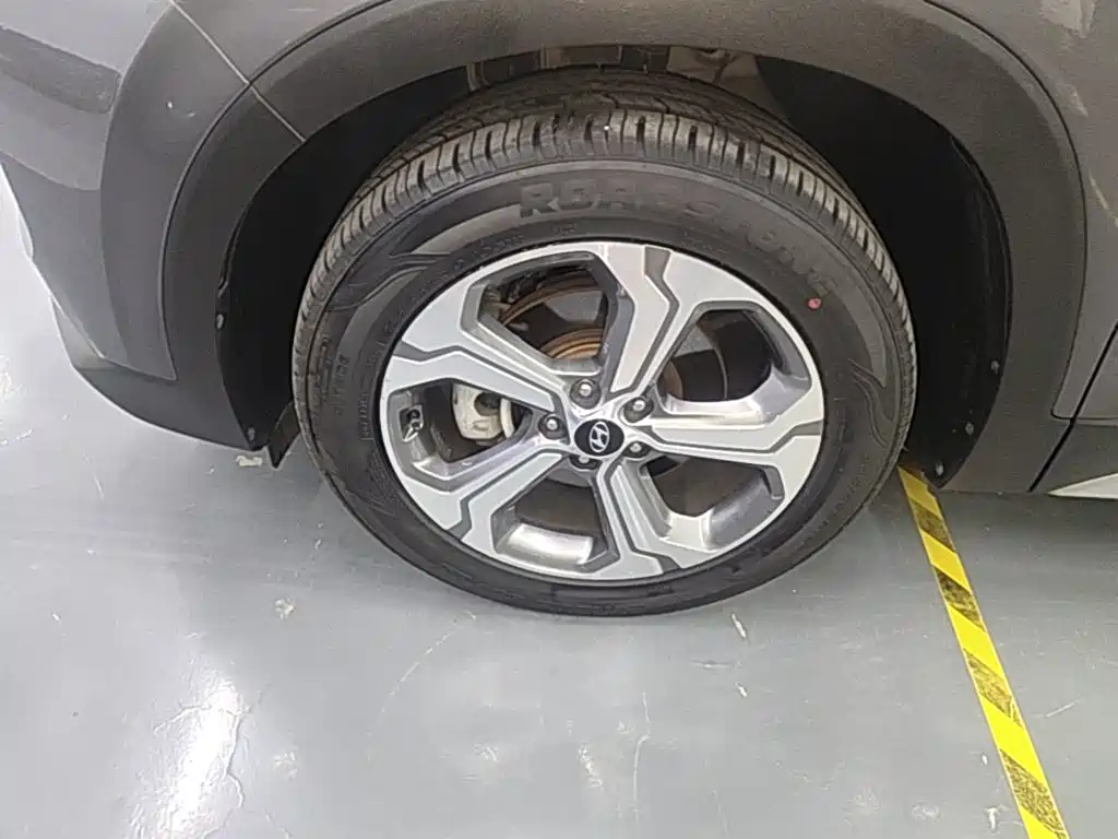 Hyundai Santa Fe — миниатюра 23