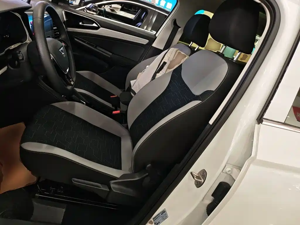 Jetta VS7 — миниатюра 15