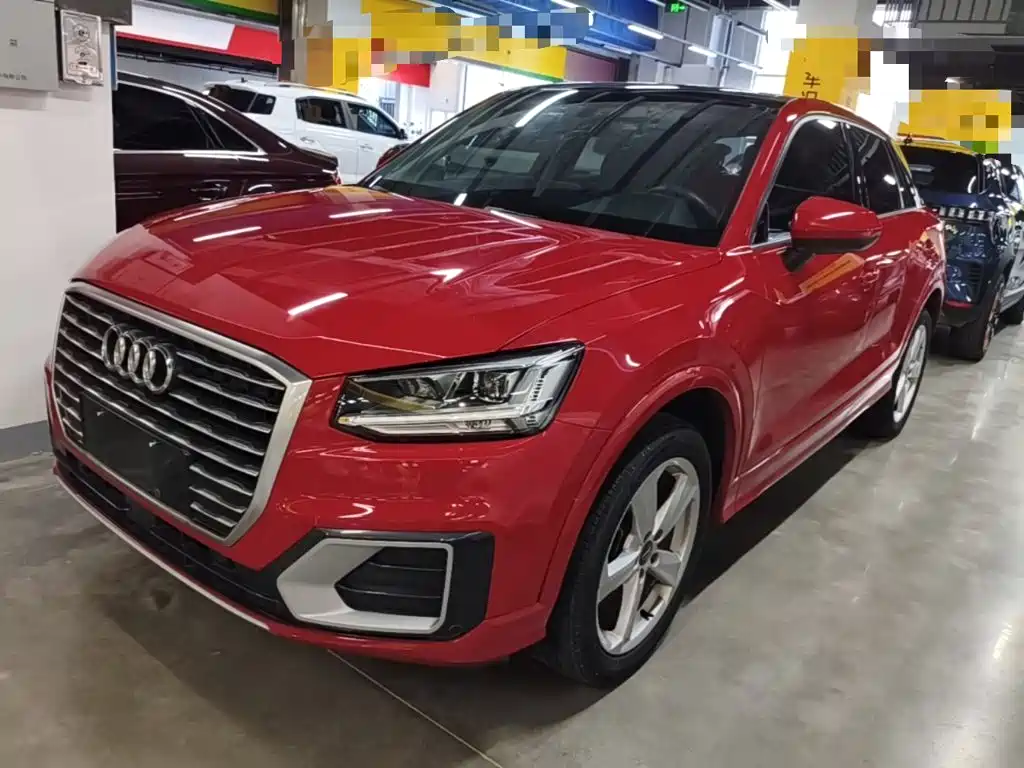 Audi Q2L