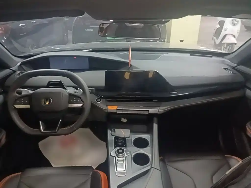 Changan UNI-V — миниатюра 10