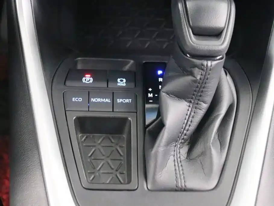 Toyota Wildlander — миниатюра 10