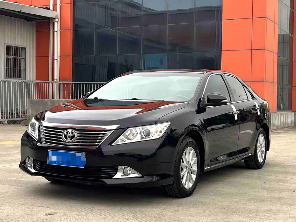 Toyota Camry 2014