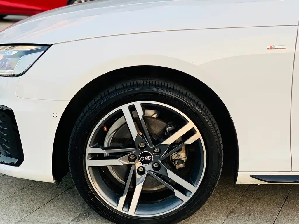 Audi A4L — миниатюра 22