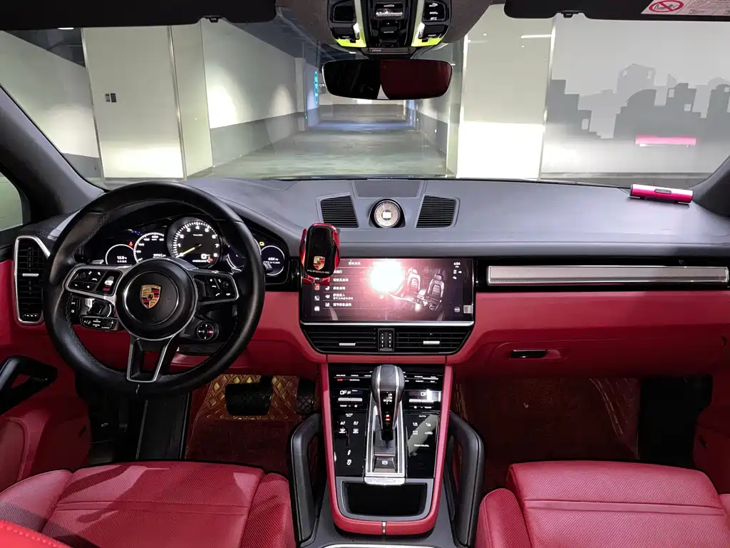 PORSCHE CAYENNE NEW ENERGY