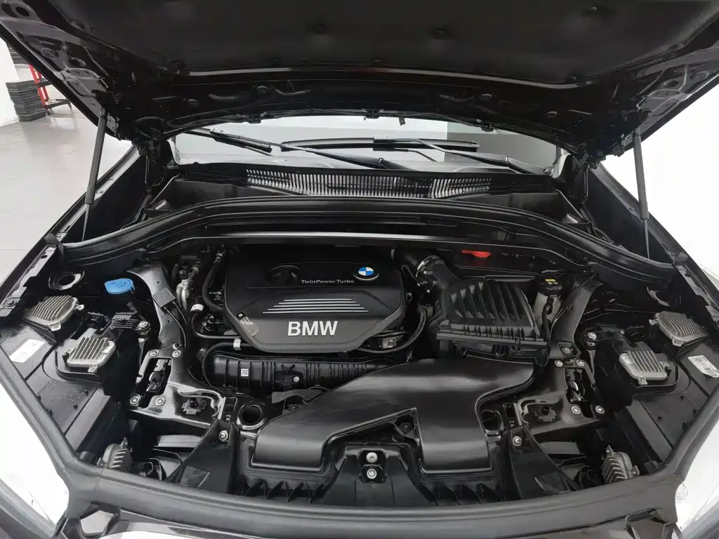 BMW X1 — миниатюра 6