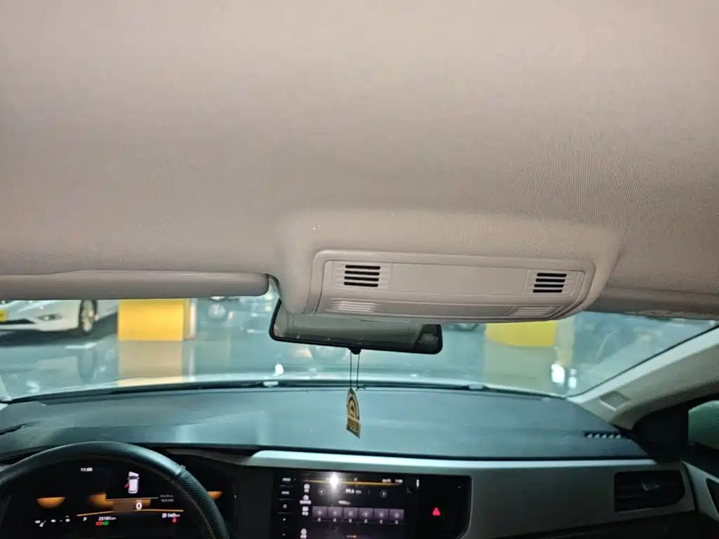 Volkswagen Polo — миниатюра 18