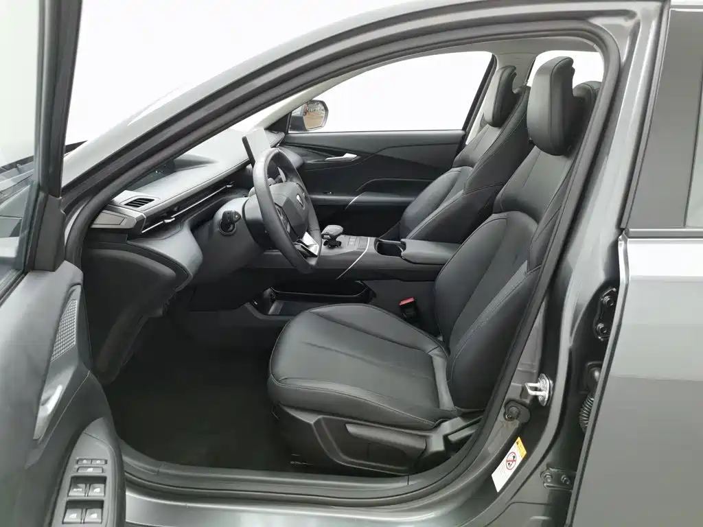 Changan Eado — миниатюра 10