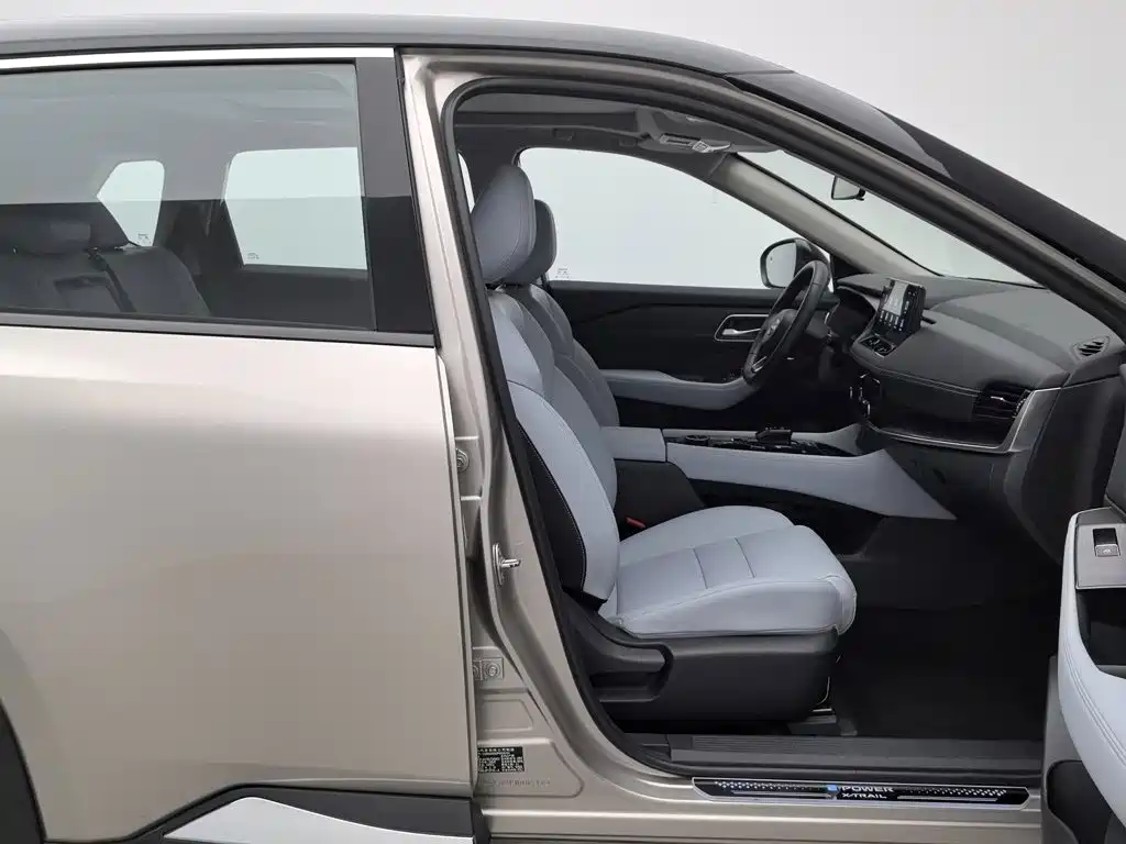 Nissan X-Trail — миниатюра 23