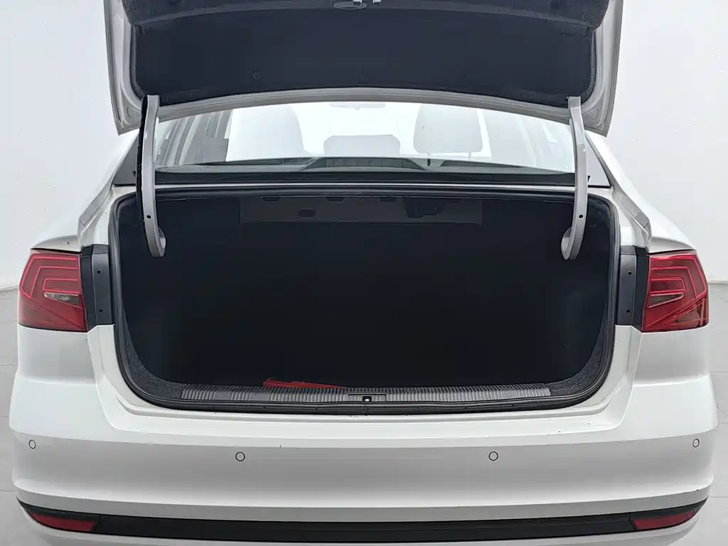 Volkswagen Bora — миниатюра 16