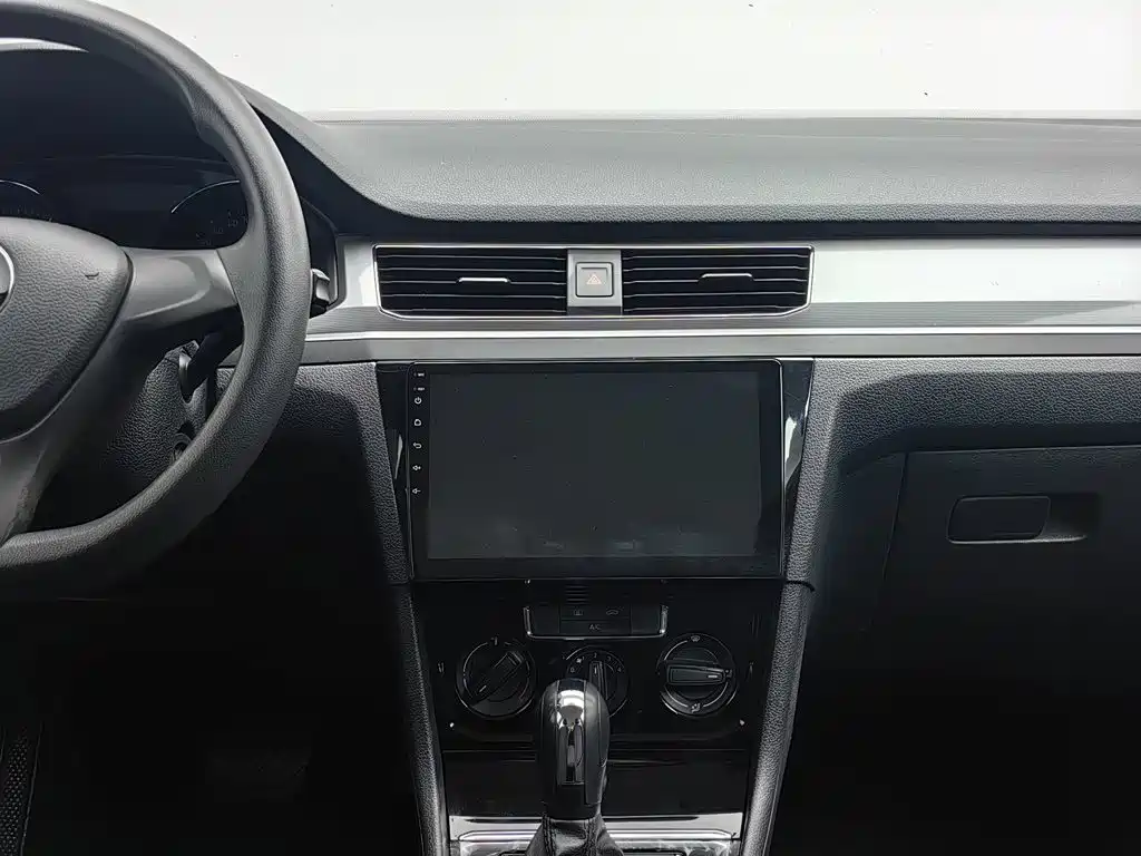 Volkswagen Bora — миниатюра 12