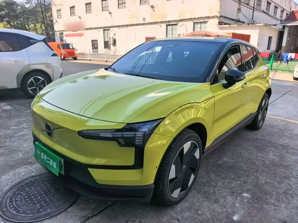 Volvo EX30 — миниатюра 2