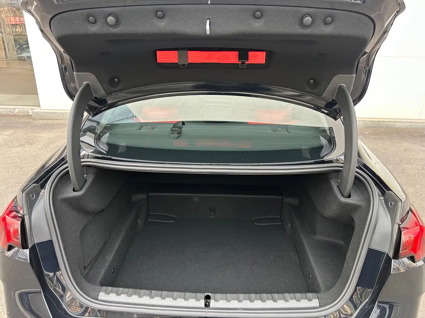 BMW 2 series id 4538962 из Китая 9