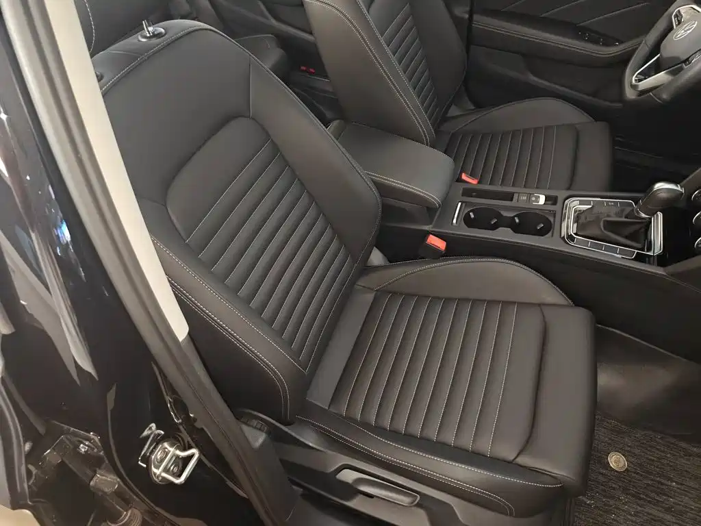 Volkswagen Magotan — миниатюра 3