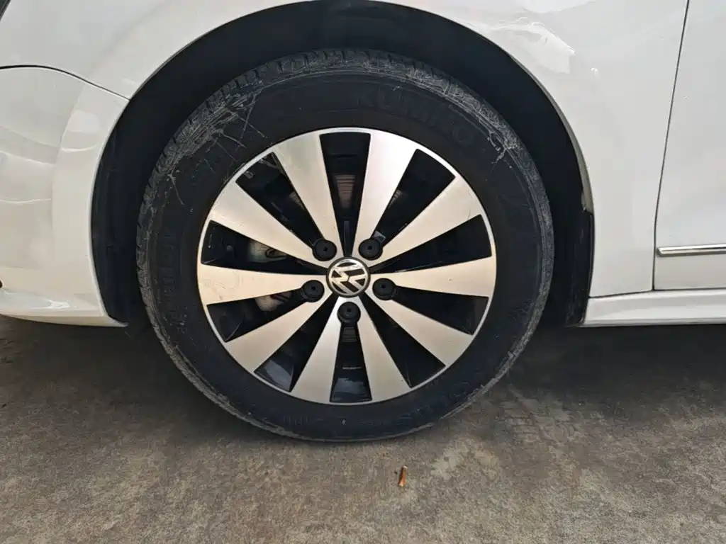 Volkswagen Sagitar — миниатюра 23