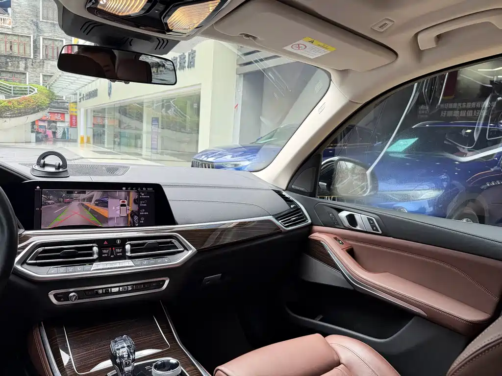 BMW X5 (Import) — миниатюра 19