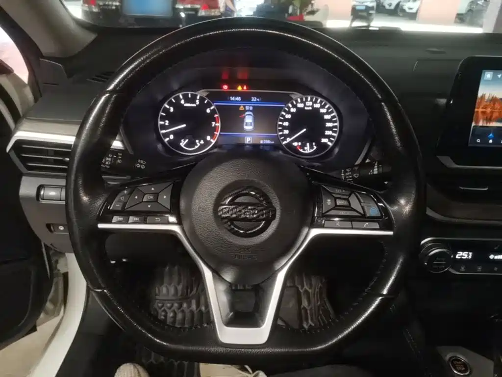Nissan Teana — миниатюра 11