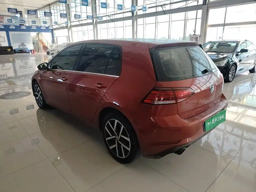 Volkswagen Golf — миниатюра 5