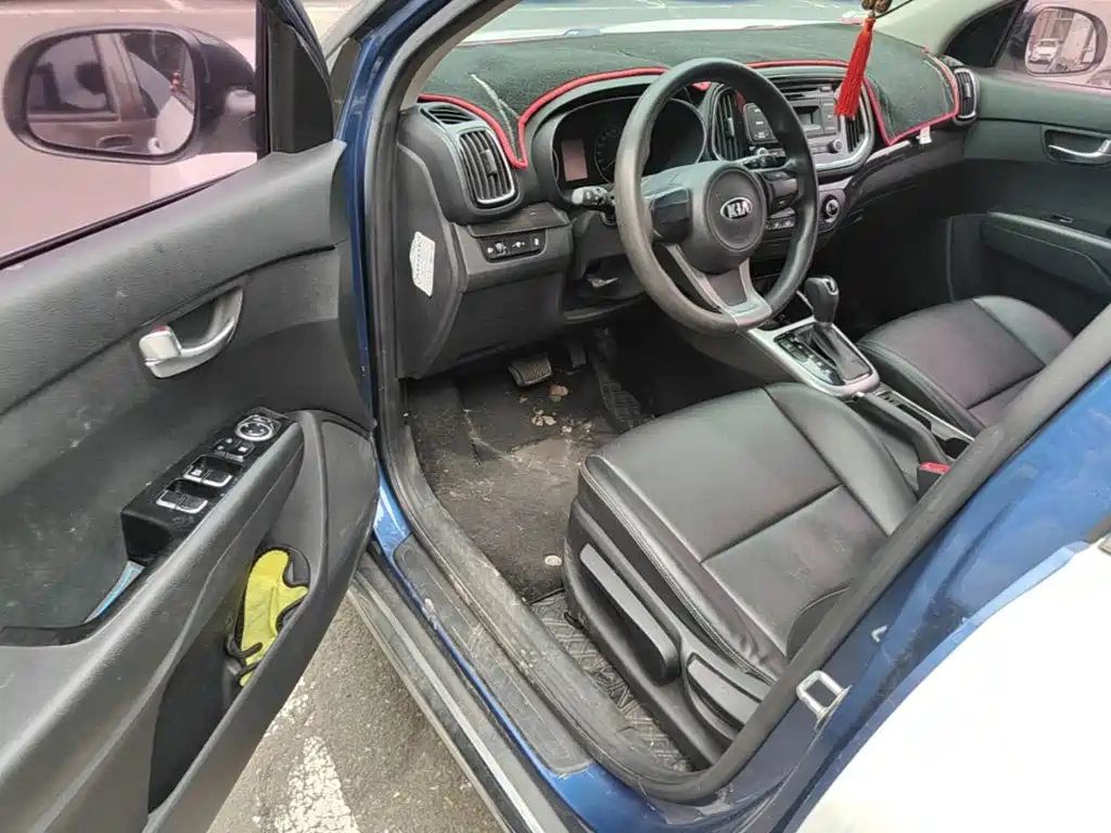 Kia KX3