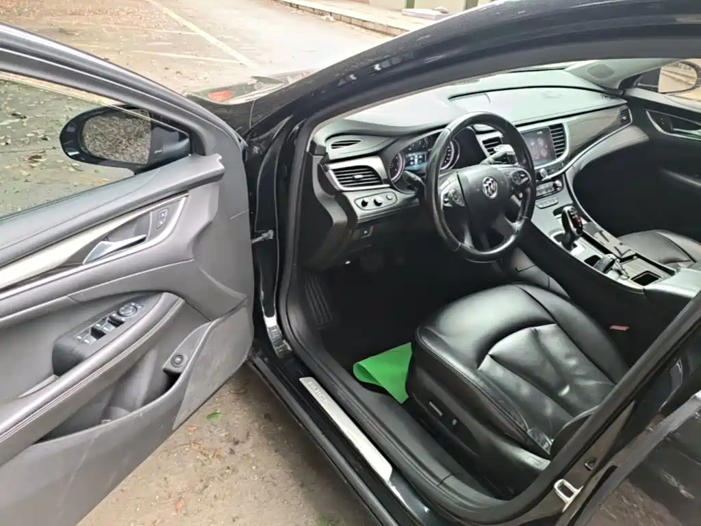 Buick LaCrosse — миниатюра 16