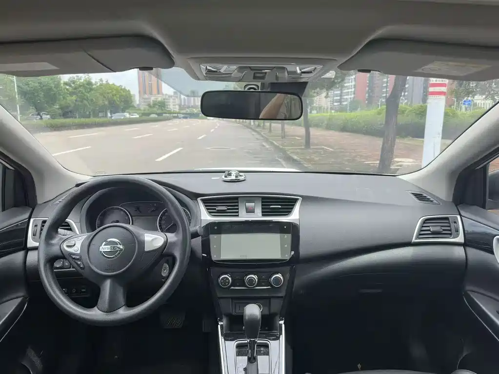 Nissan Sylphy — миниатюра 4