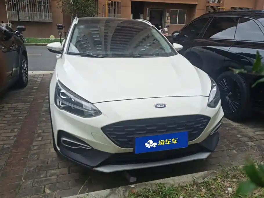 Ford Focus Active — миниатюра 2