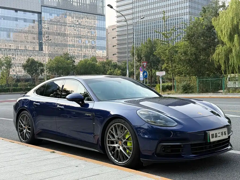 Porsche Panamera Hybrid — миниатюра 3