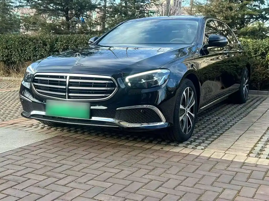 Mercedes-Benz E-Class New Energy — миниатюра 2
