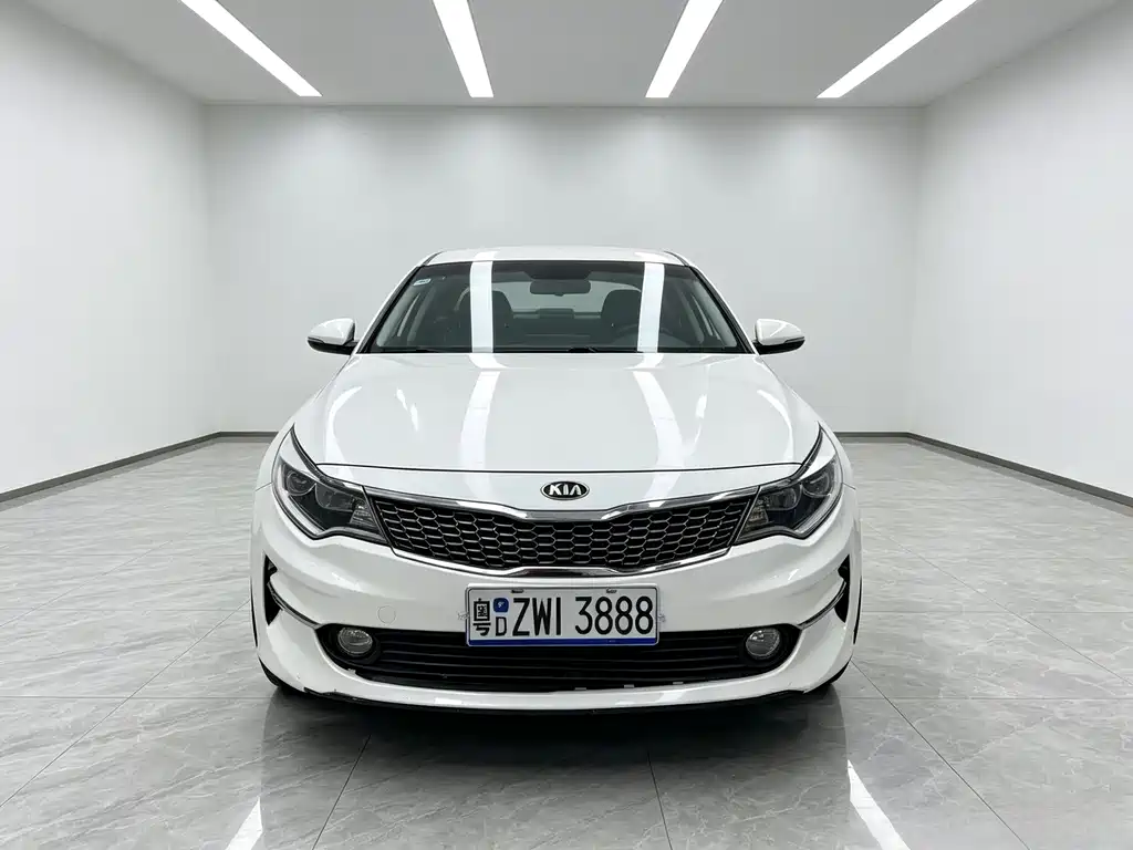 Kia K5 — миниатюра 3