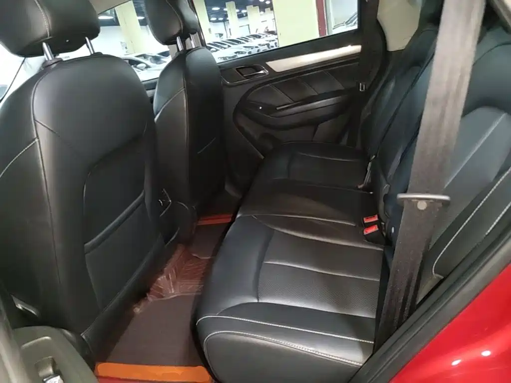 Roewe RX5 — миниатюра 17