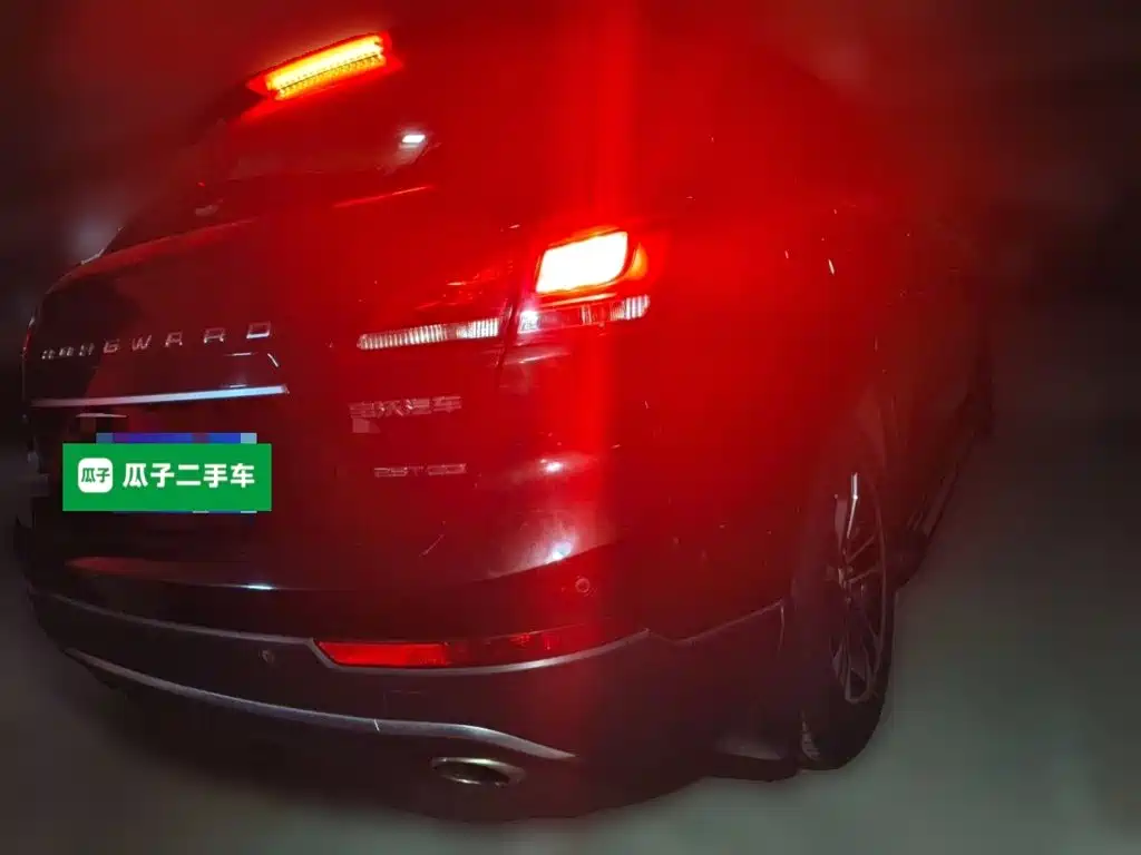 Borgward BX7 — миниатюра 4