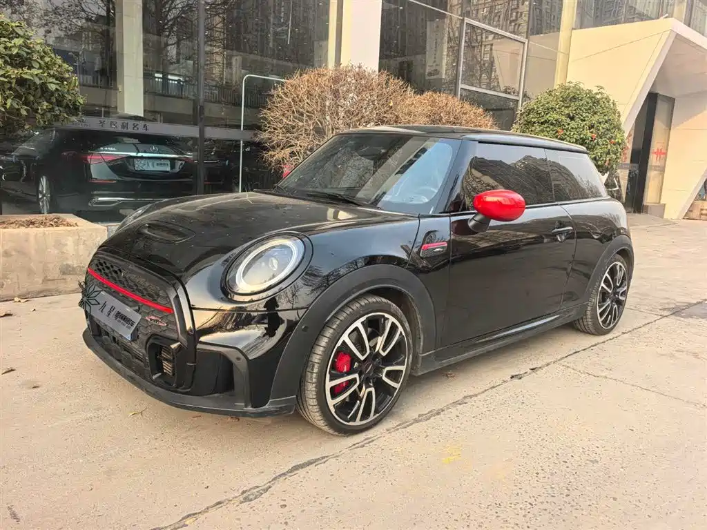 Mini Mini JCW 2022