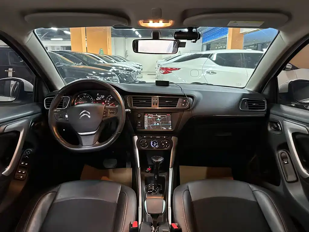Citroen C3-XR — миниатюра 4