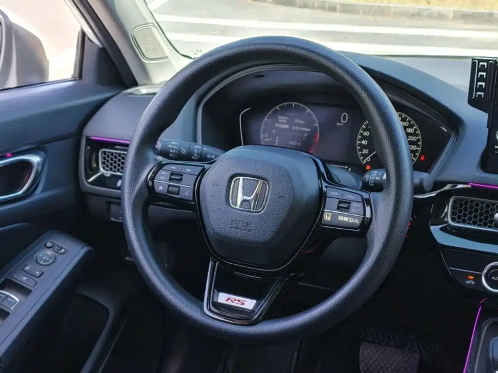 Honda Civic — миниатюра 10