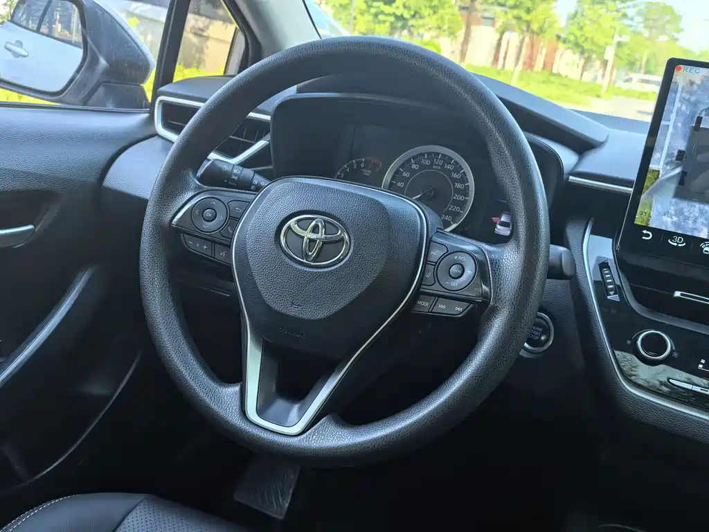 Toyota Corolla — миниатюра 14